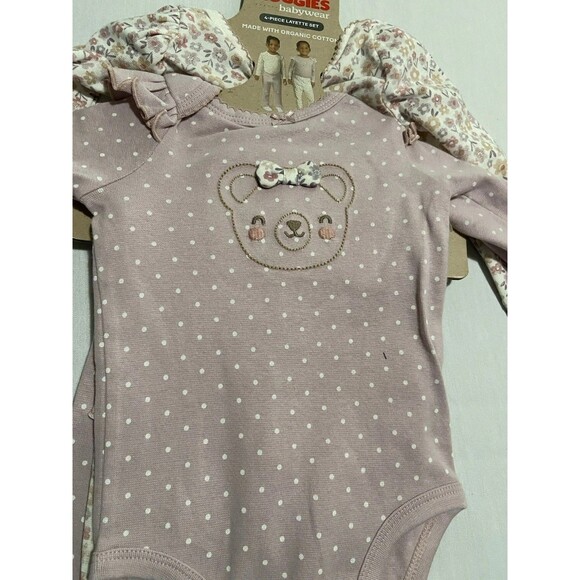 Huggie Baby wear 4 Piece Layette Set Girls 3m Organic Cotton Snaps Floral Bow - Picture 2 of 7